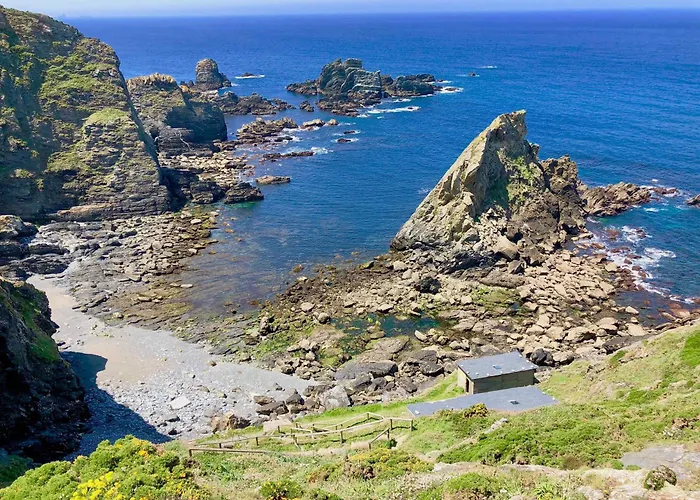 The Cliffs - Llana * Vicedo